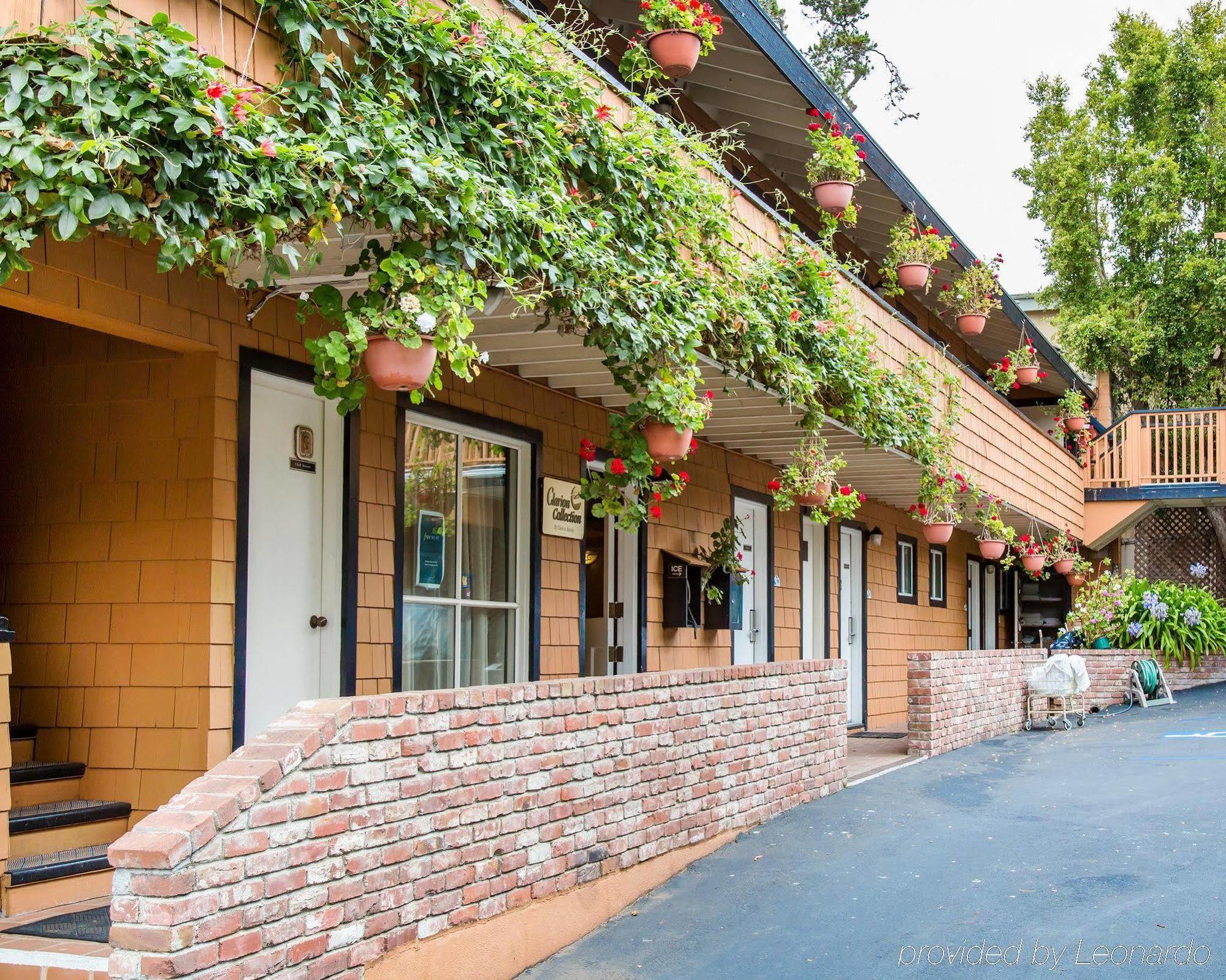 Clarion Collection Carmel Oaks Inn Exterior foto
